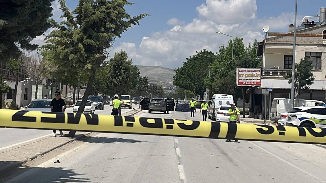 Konya merkezde feci kaza! Yaya yaşamını yitirdi 3